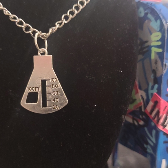 Hand Made Beaker Necklace - Picture 2 of 2